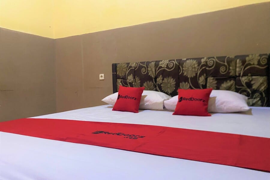 RedDoorz @ Wisma Sentosa Palopo