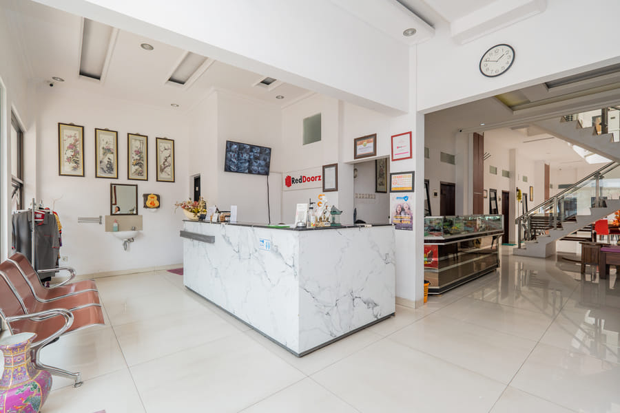 RedDoorz near Jawa Timur Park 3