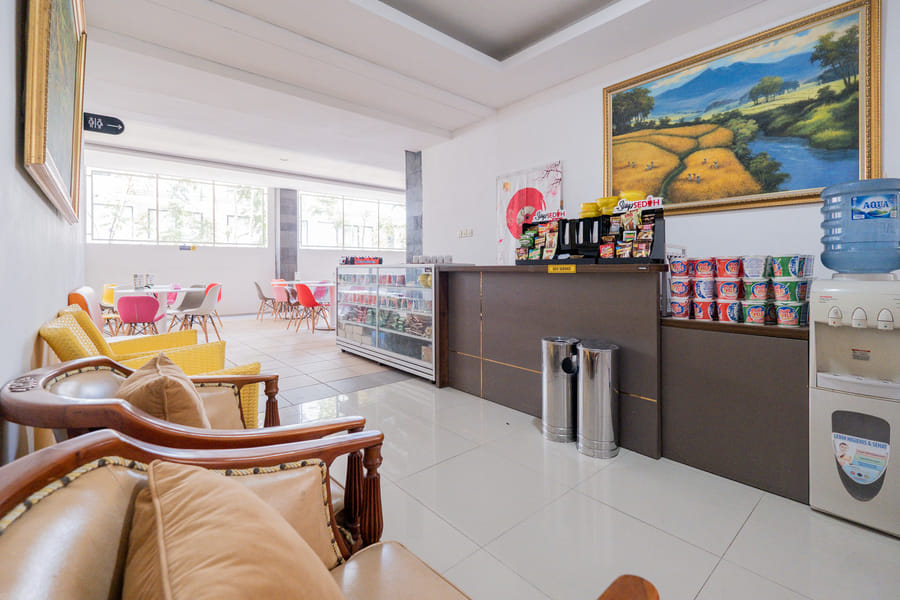 RedDoorz near Jawa Timur Park 2