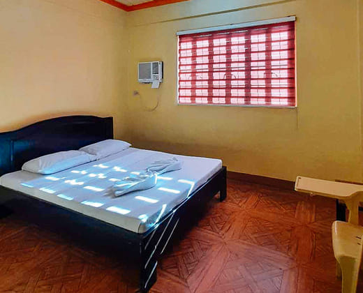 RedDoorz @ Johsons Pension House Butuan City