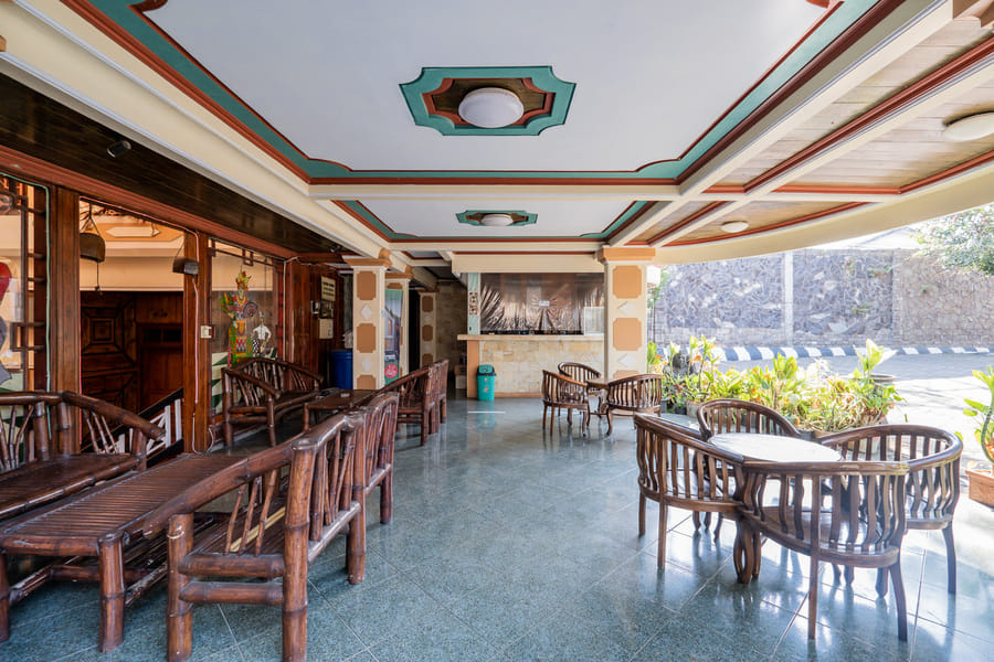 Palereman Hotel RedPartner near Jatim Park 1