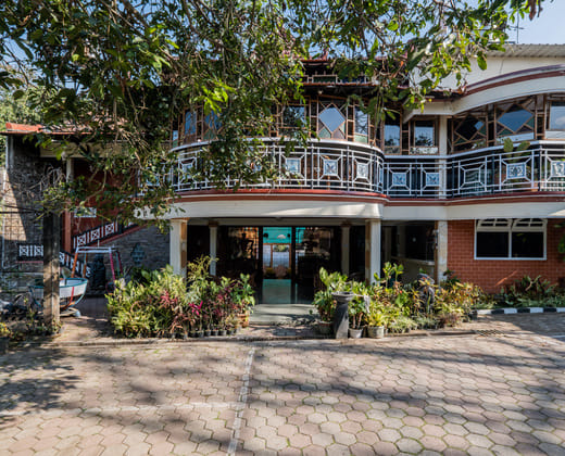 Palereman Hotel RedPartner near Jatim Park 1
