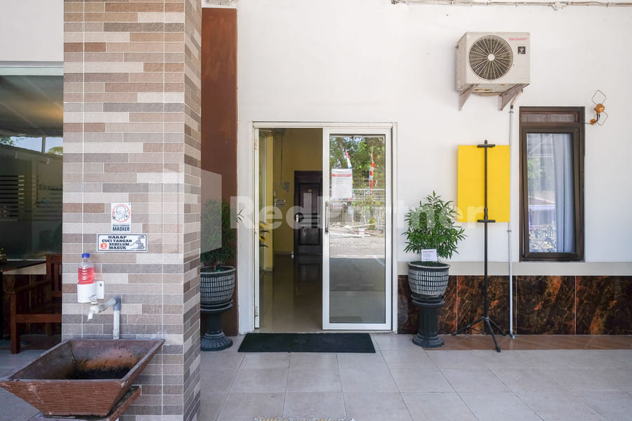 Travelista Homestay near GOR Candradimuka Semarang RedPartner