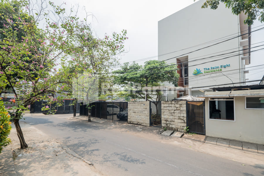 Palm Eight RedPartner