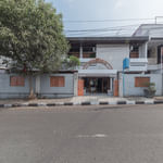 RedDoorz Syariah near Taman Kota Kuningan