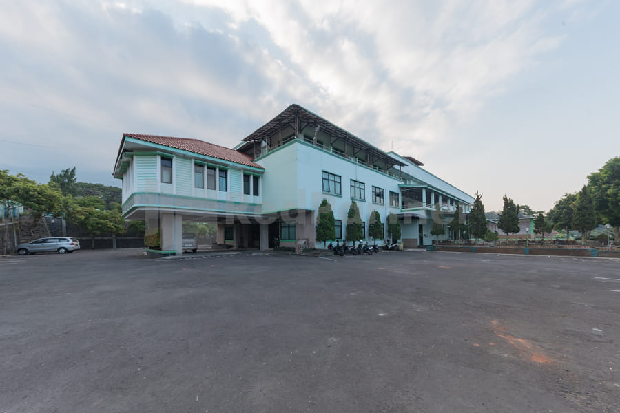 Hotel Ayong Linggarjati Kuningan Mitra RedDoorz