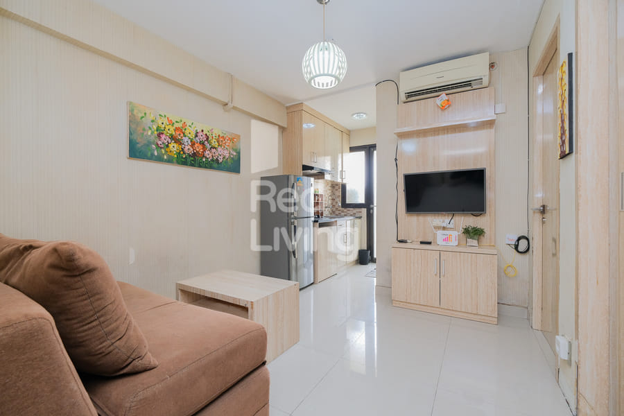 RedLiving Apartemen Kebagusan City - Niki Room