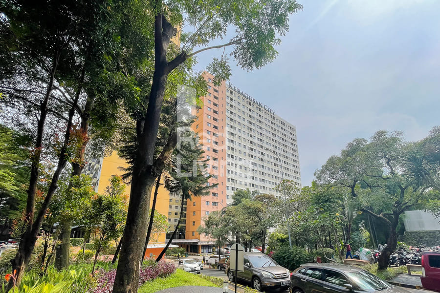 RedLiving Apartemen Kebagusan City - Niki Room