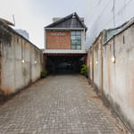 Urbanview Caverna Gandaria