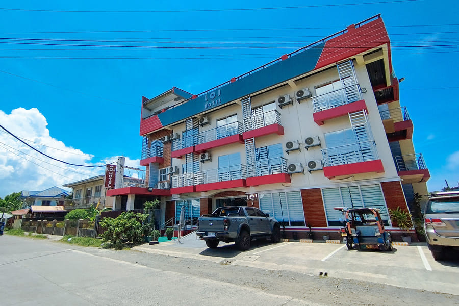 RedDoorz @ LQJ Hotel Old Buswang Kalibo