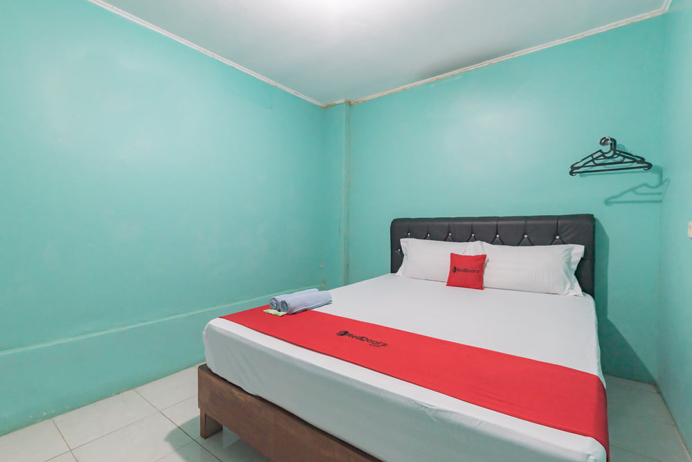 Reddoorz Room without AC