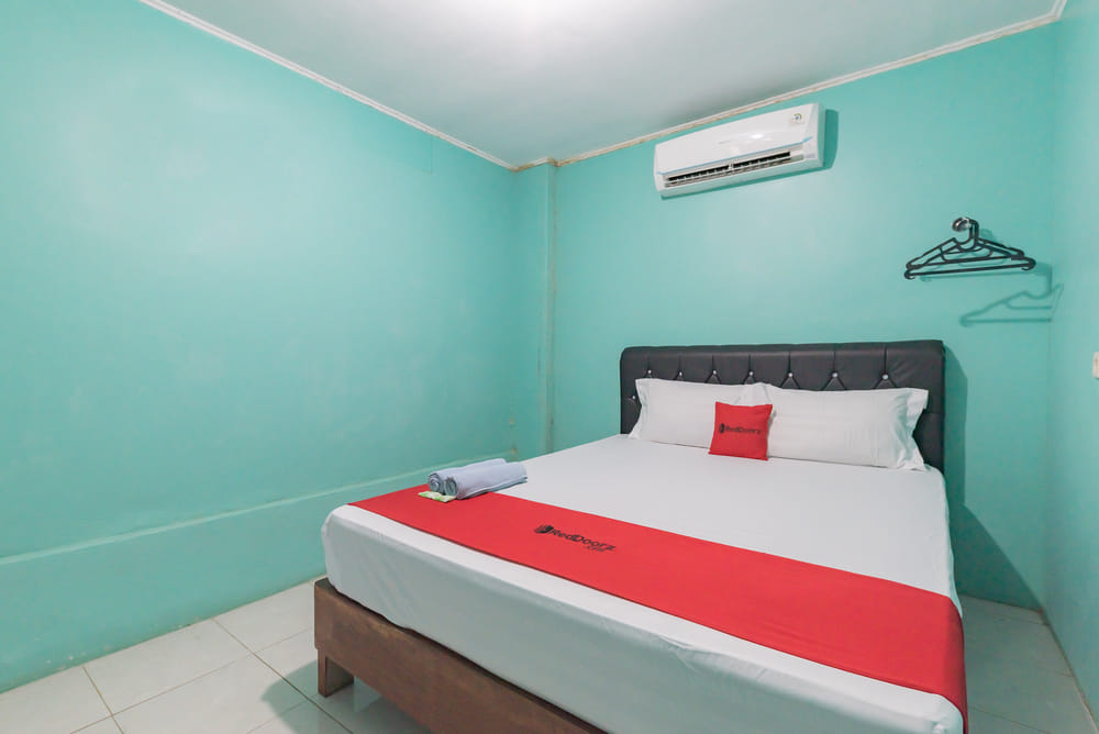 RedDoorz Premium
