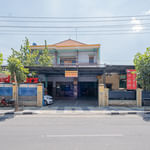 RedDoorz Syariah near Alun-Alun Bojonegoro
