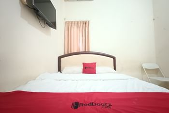 RedDoorz Syariah near Rumah Sakit Umum Wisata UIT