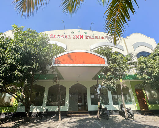 Global Inn Syariah RedPartner near Juanda T1 Airport