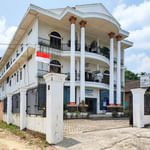 RedDoorz Plus Syariah near Simpang Rimbo Jambi 2