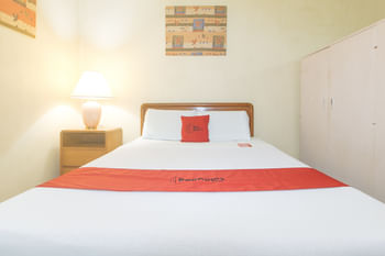 RedDoorz @ Broadway Court Apartelle Quezon City