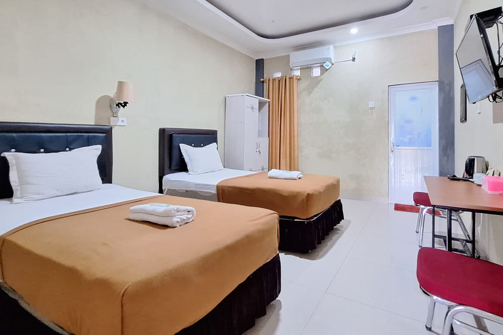 Superior Twin Room