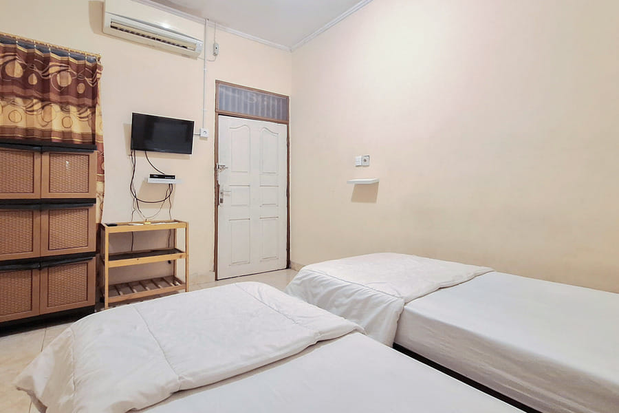 Handira Homestay Syariah Padang RedPartner