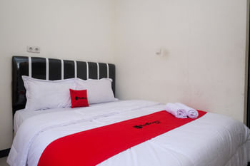 RedDoorz Syariah @ Jalan Dieng Wonosobo 2