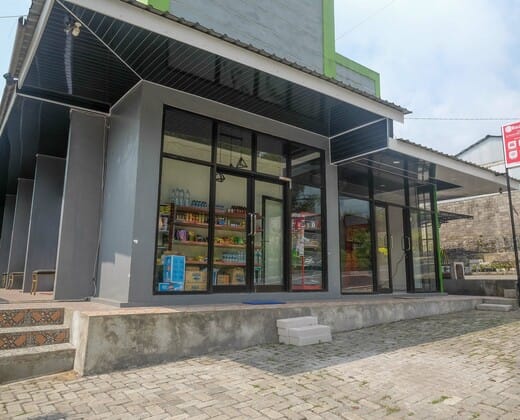 RedDoorz Syariah @ Jalan Dieng Wonosobo 2