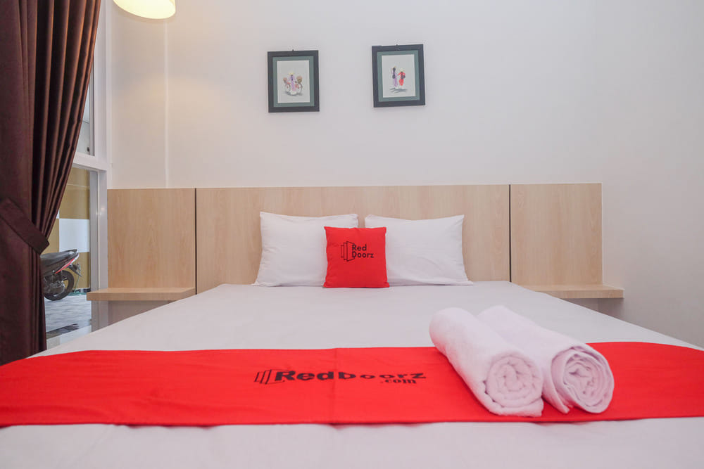 RedDoorz SALE