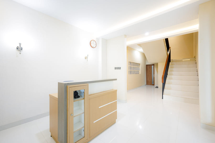 Urbanview Hotel Syariah The Ragunan Residence