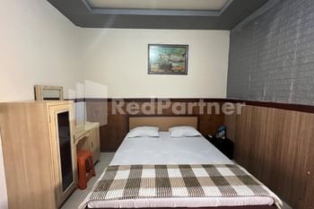 Hotel Dewi near GOR Merdeka Jombang Mitra RedDoorz