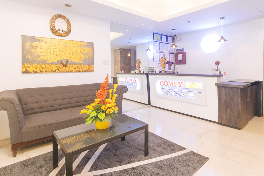 RedDoorz @ Comfy Inn Ermita Manila