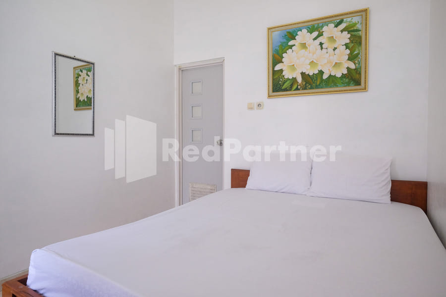 Wisma Giri Mulyo B near Grojogan Sewu Mitra RedDoorz