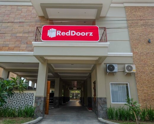 RedDoorz Syariah @ Klodran Solo