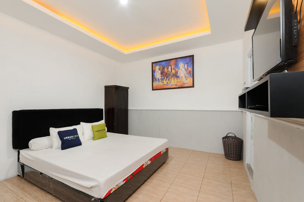 SALE Room