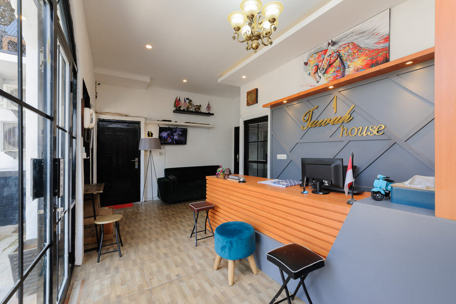 Urbanview Hotel Syariah House of Tuwuh by RedDoorz