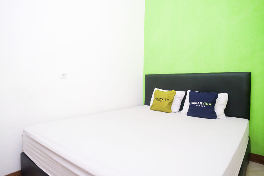 Urbanview Hotel AVA near Akademi Kepolisian Semarang