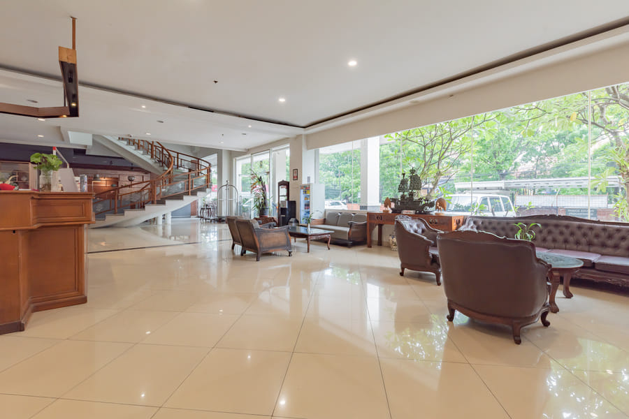 Hotel Yehezkiel Surapati Mitra RedDoorz