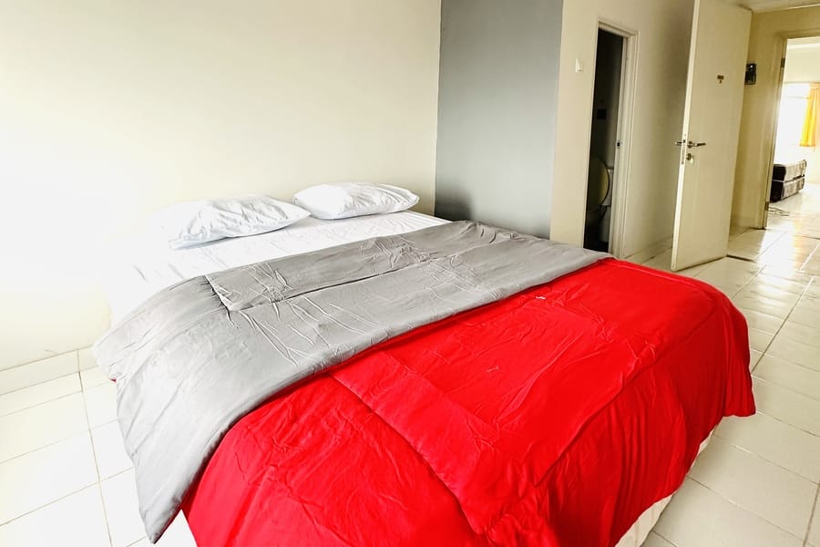 RedLiving Apartment @ Dramaga Tower by Liana Room