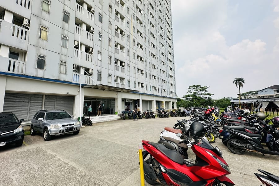 RedLiving Apartment @ Dramaga Tower by Liana Room