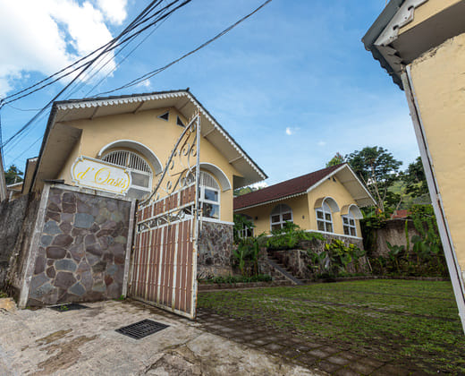 Urbanview Resort D'Oasis Mountain Puncak by RedDoorz