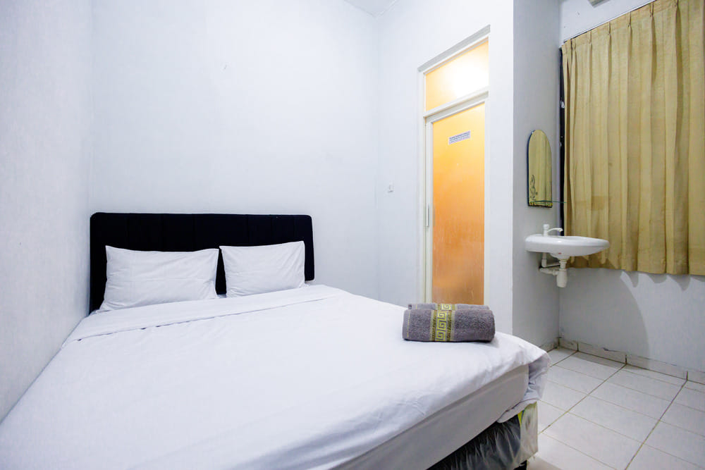 SALE Room