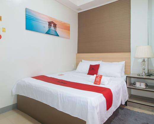 RedDoorz Hostel @ St Paul Village LapuLapu