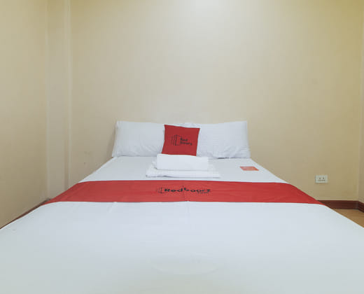 RedDoorz near Talisay District Hospital