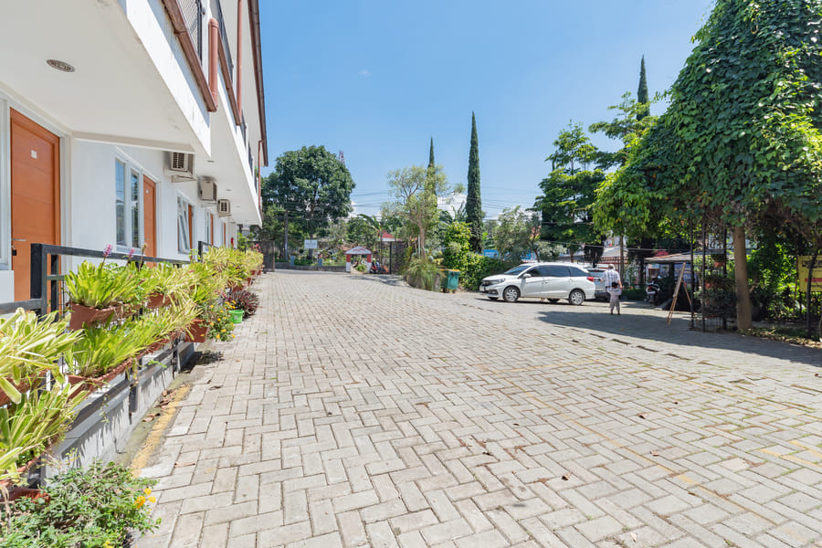 Urbanview Kazanan Setiabudi Bandung