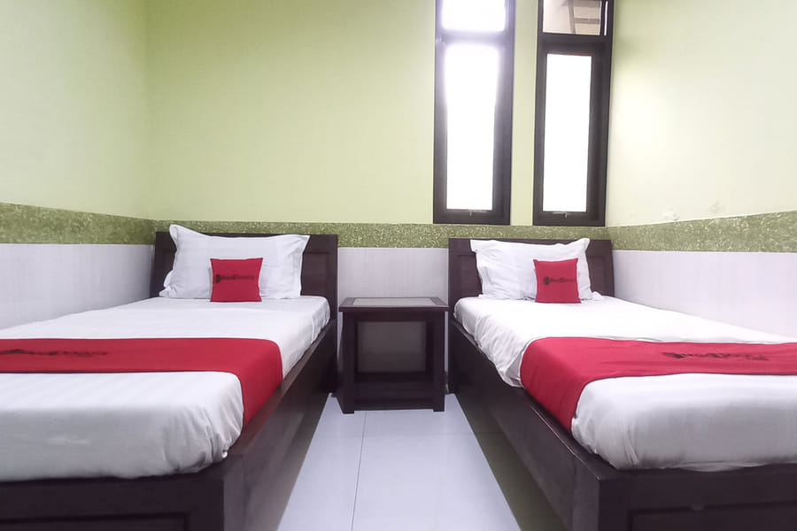 RedDoorz Syariah near Bypass Krian