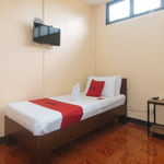 RedDoorz @ Casa Buena Dormitel Davao City