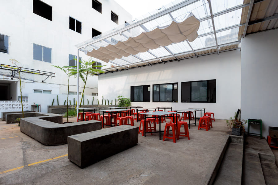 RedDoorz near Mangga Dua Mall
