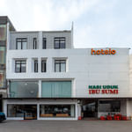 RedDoorz near Mangga Dua Mall