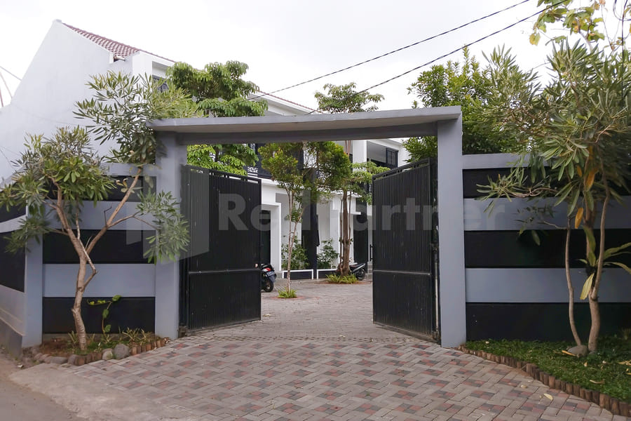 Khayrizsan Premium Mitra RedDoorz