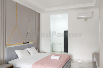 Khayrizsan Premium Mitra RedDoorz