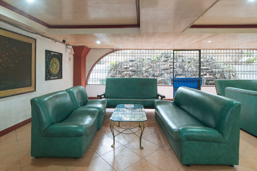 RedDoorz @ Broadway Court Apartelle II Quezon City