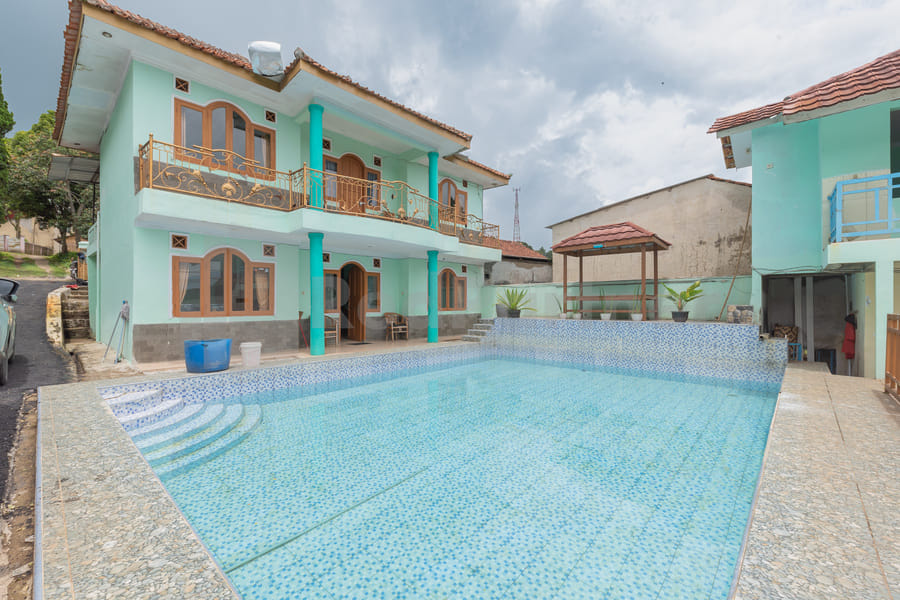 Villa Sari Intan Ciater RedPartner